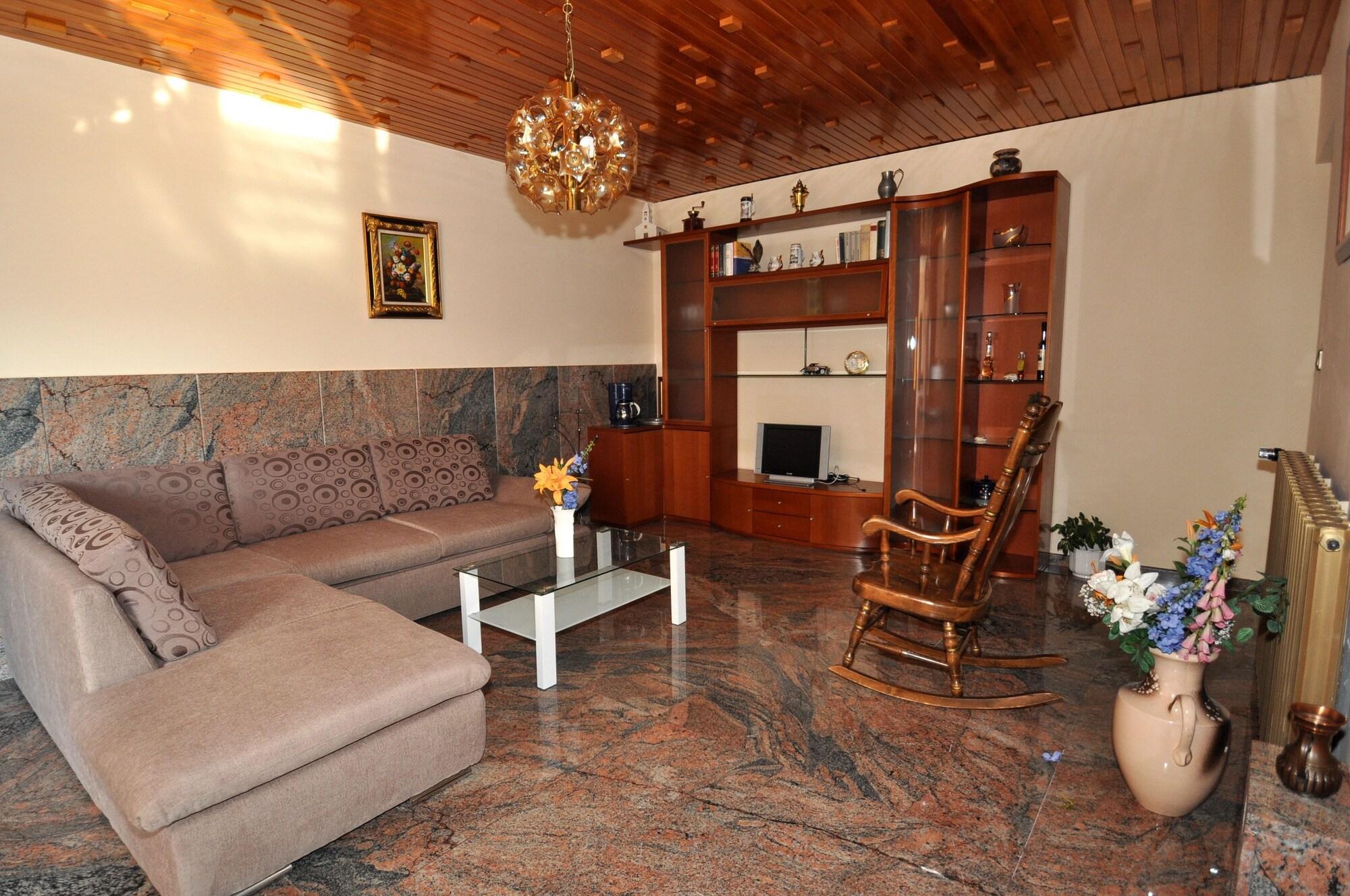 Pansion Dioklecijan Podstrana Exterior foto