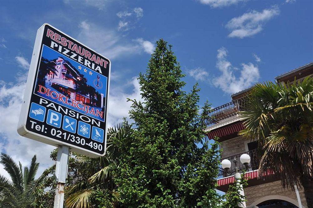 Pansion Dioklecijan Podstrana Exterior foto
